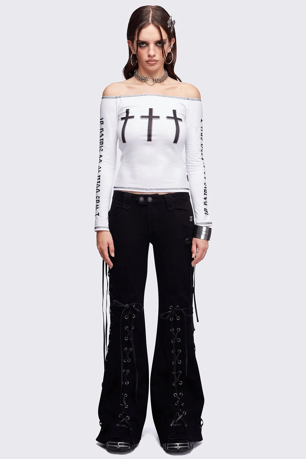 Alyssa Flared Jeans - Image 2